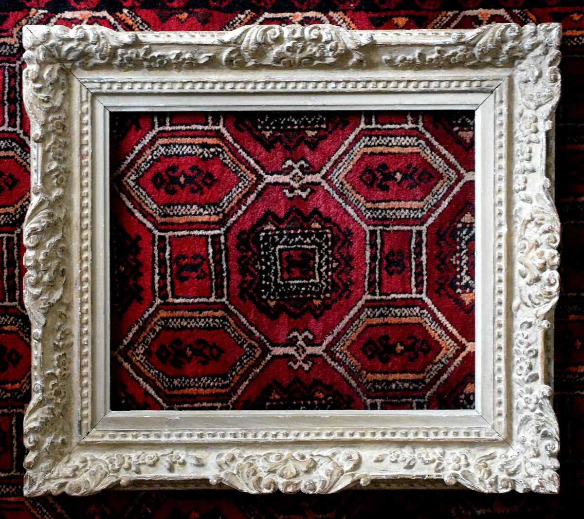 Carved And Cerused Wooden Frame. Size F8.-photo-2