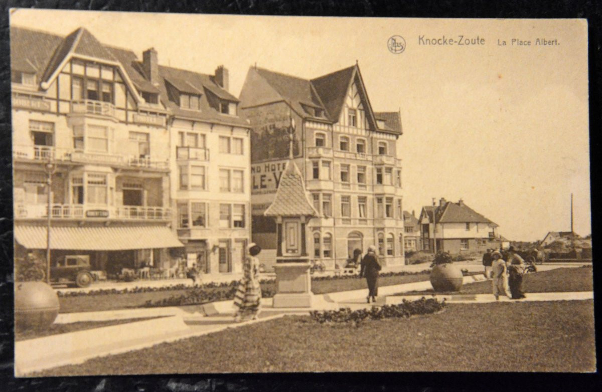 6 Views Of Knokke - Zoute Circa 1920/1930. Hotels-tennis- Place Albert.-photo-2