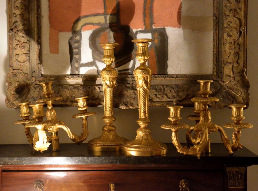 Paire de candélabres aux mufles de lions.-photo-4