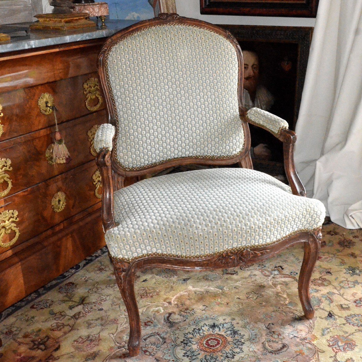 Fauteuil à la Reine. Epoque Louis XV