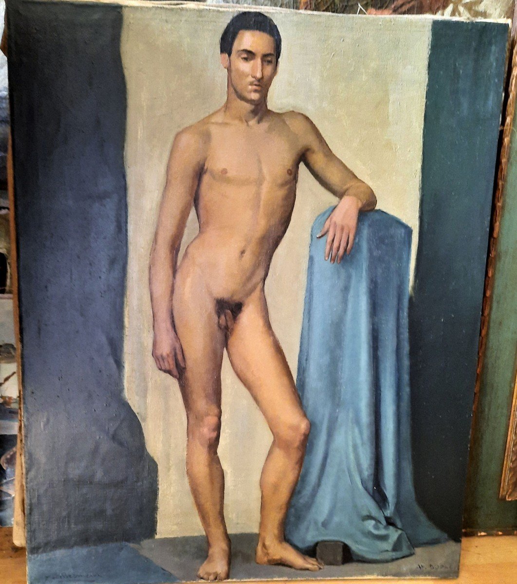 Leaning Naked Young Man.-photo-2