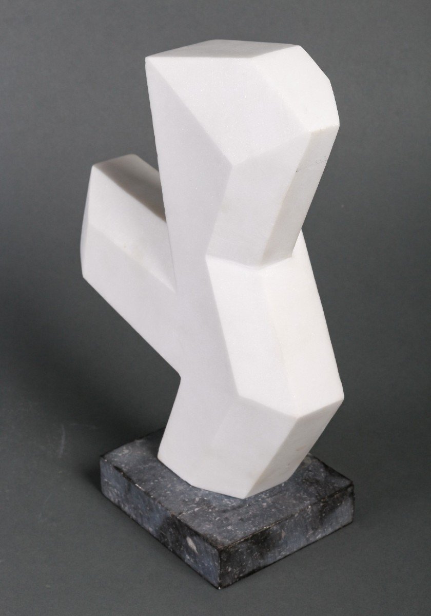 Marble Sculpture By Savy-photo-1