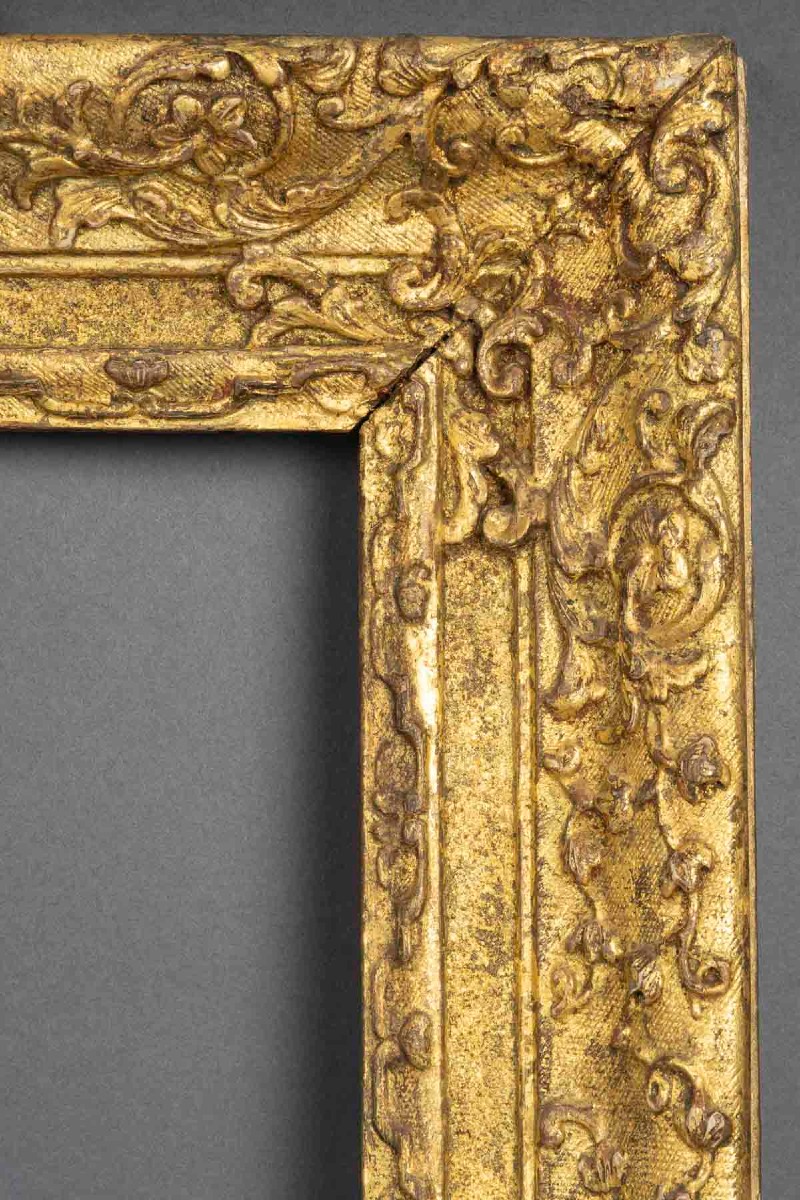 Cadre en bois sculpté doré  d'époque Louis XIV-photo-1