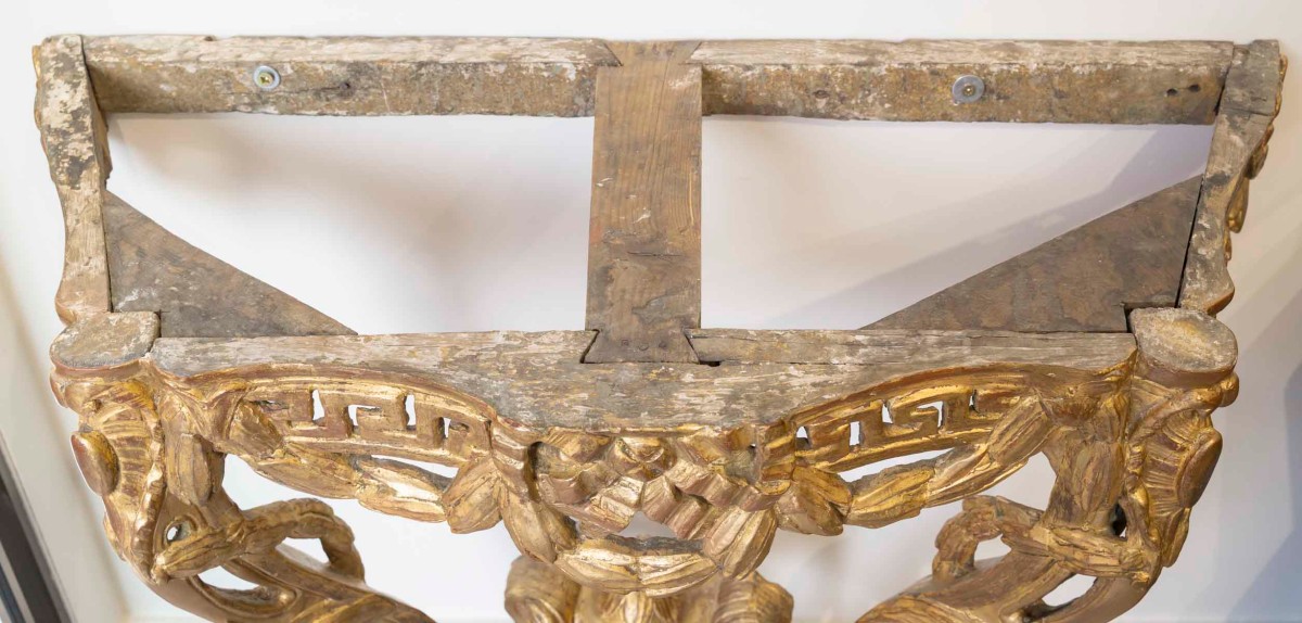 Transition Period Carved Giltwood Console-photo-3
