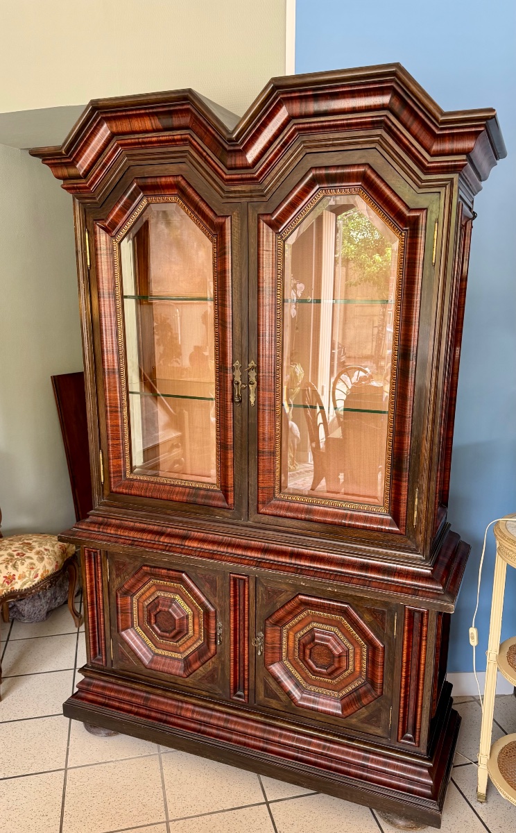 England Display Bookcase -photo-1