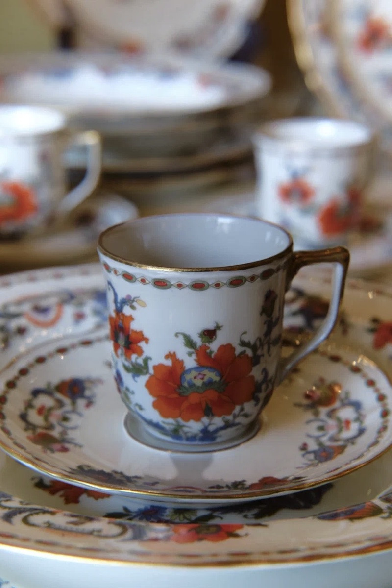 Limoges Porcelain Dinner Service, Old China Décor - Raynaud & Co, 20th Century-photo-2