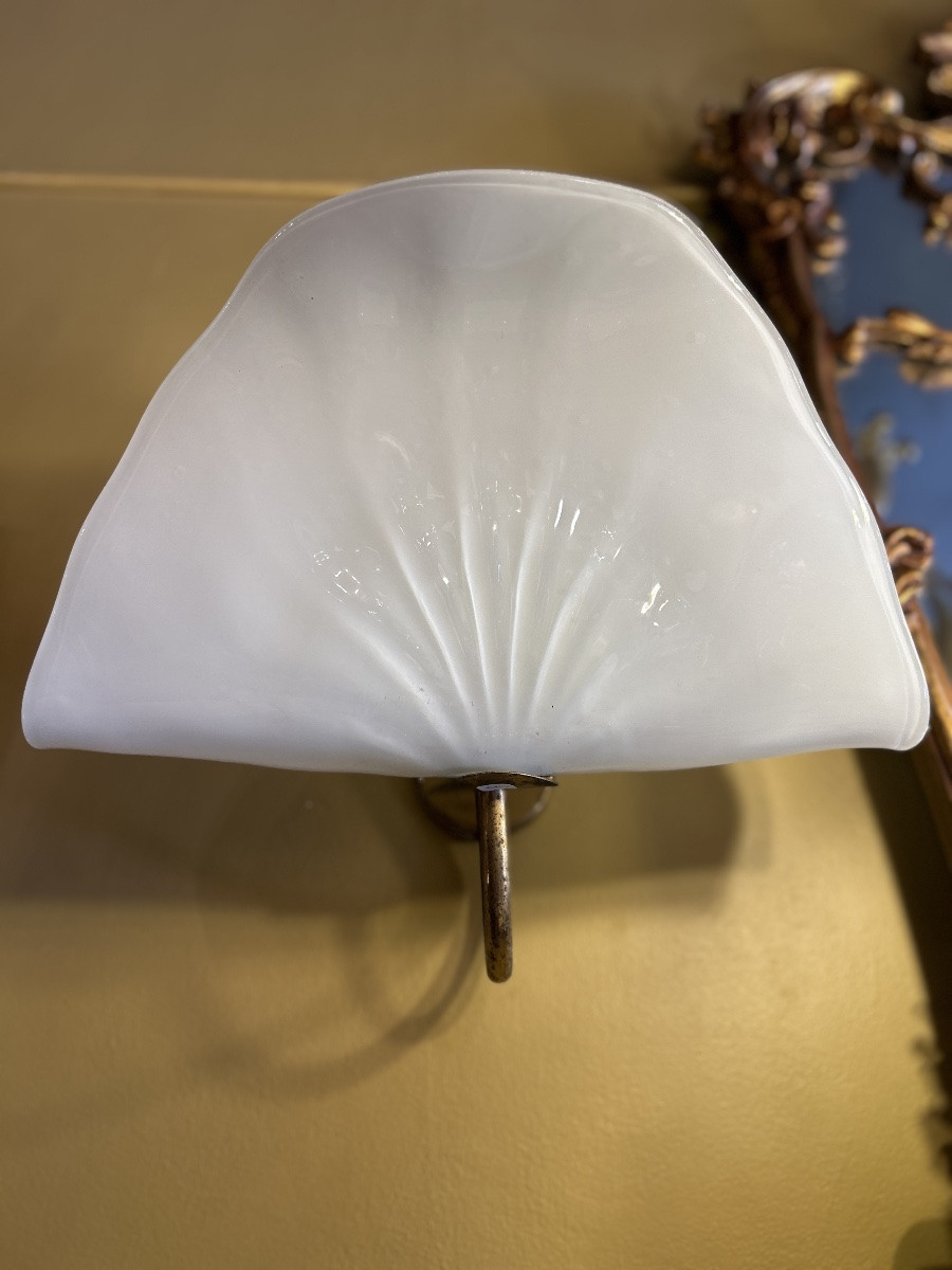 Pair Of Leaf-shaped Opalescent Blown Glass Sconces - Italy, 1960s-1970s-photo-2
