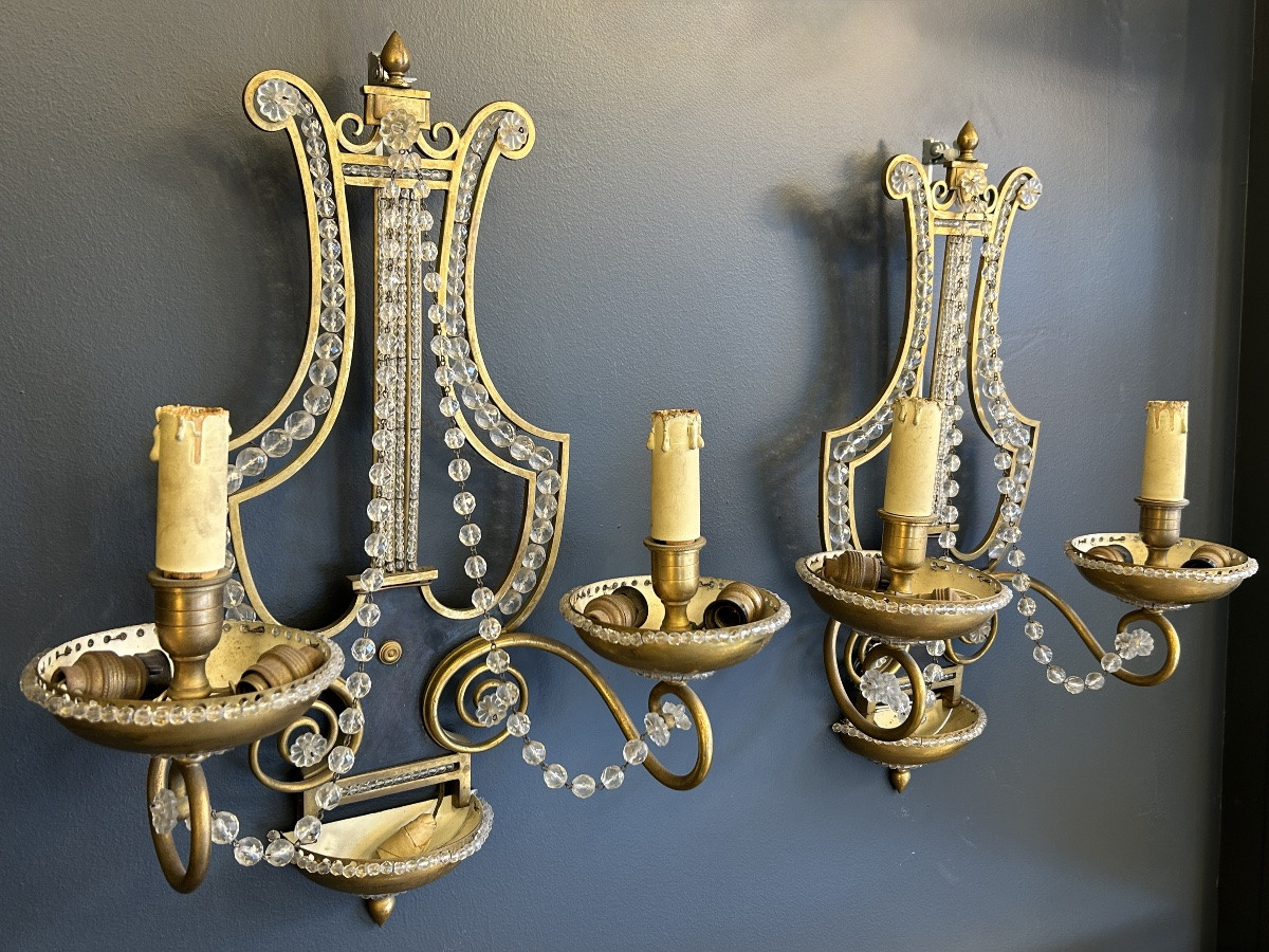 Paire d’appliques en bronze doré et cristal, forme de lyre — France, vers 1900-photo-2