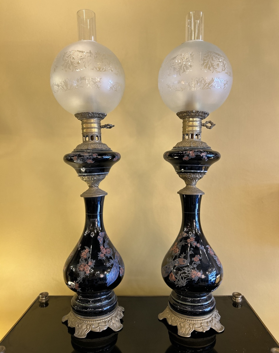 Pair Of Electrified Oil Lamps With Japanese Decor - 20th Century