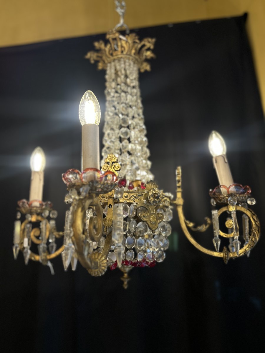Lustre à quatre bras en bronze doré et cristal taillé, décor en verre rouge, début XXe siècle-photo-3