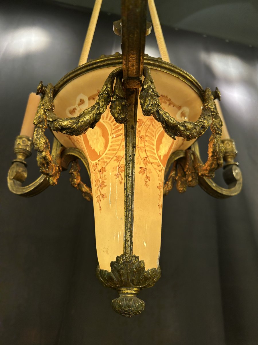Suspension à vasque en bronze doré et verre peint, style Louis XVI, fin XIXe / début XXe siècle-photo-4