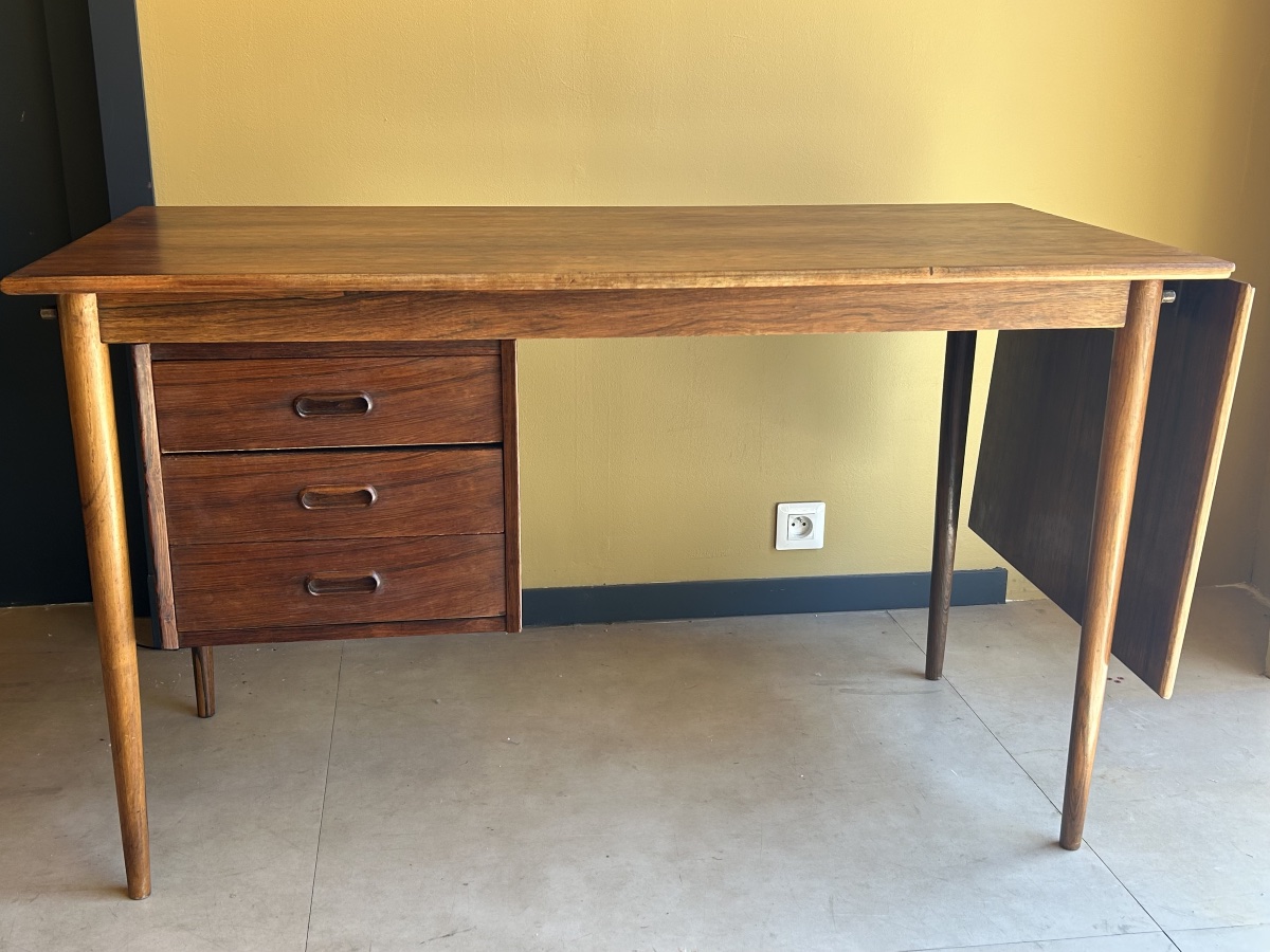 Bureau en palissandre à plateau extensible — Scandinavie, années 1960-photo-2
