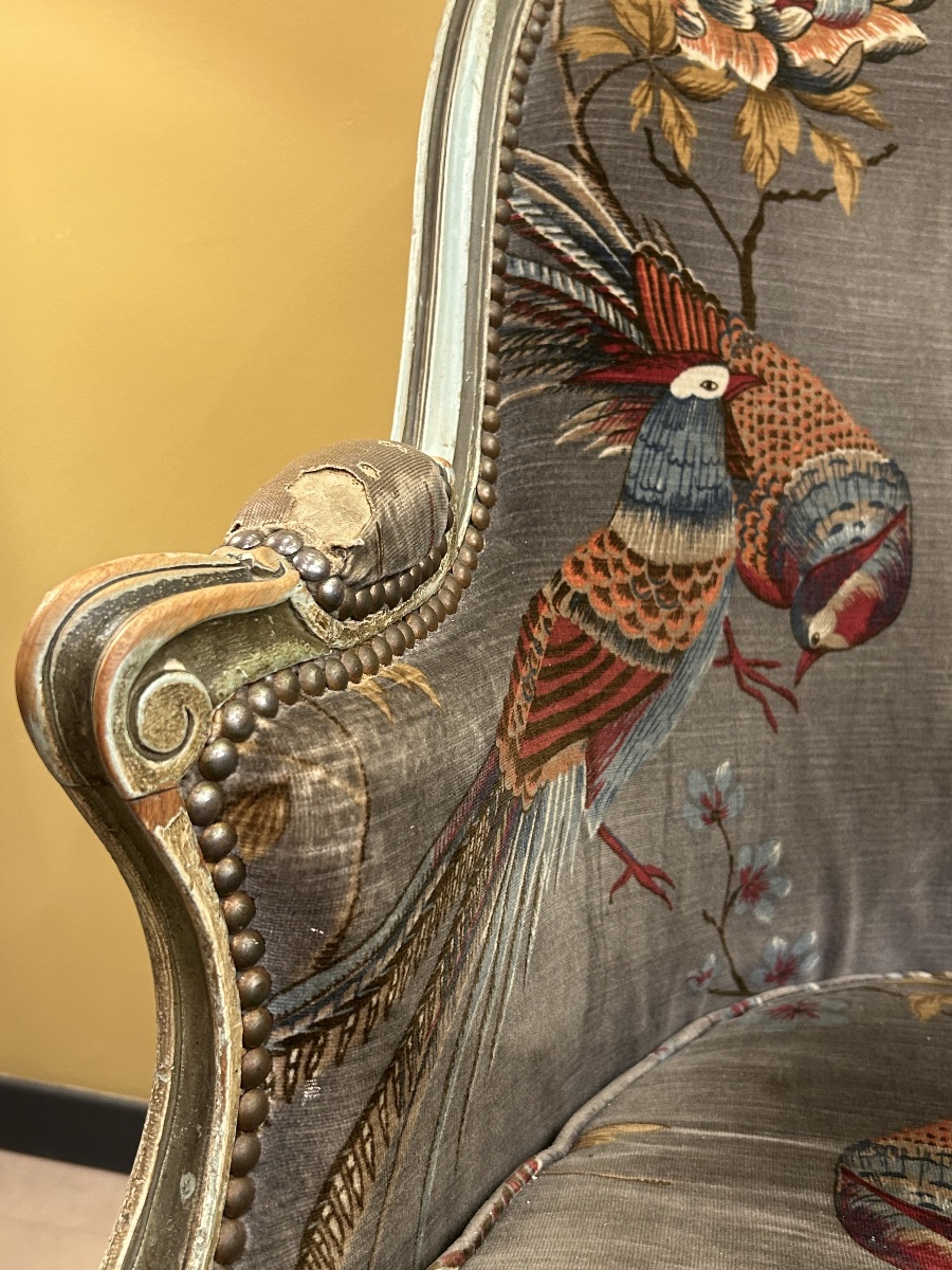 Paire de bergères en bois laqué, style Louis XV — XIXe siècle-photo-3