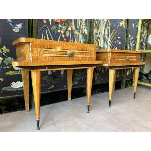Paire de tables de chevet en bois plaqué, dans le goût Art Déco — années 1970