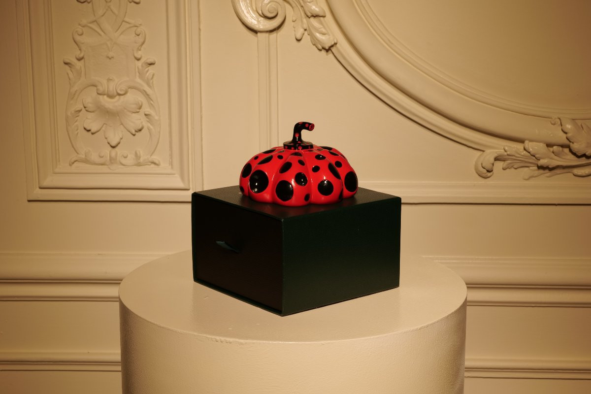 Pumpkin By Naoshima Yayoi Kusama-photo-2
