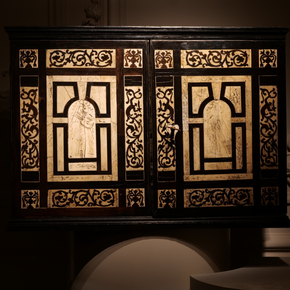 Cabinet milanais du XVIIe