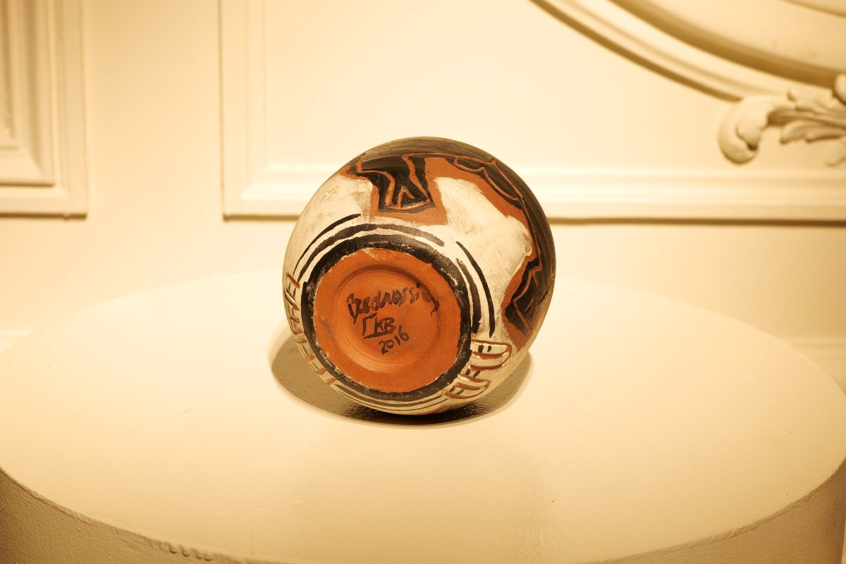 Ceramic Bull Vase, A Unique Piece By Kelli Bedrossian-photo-3