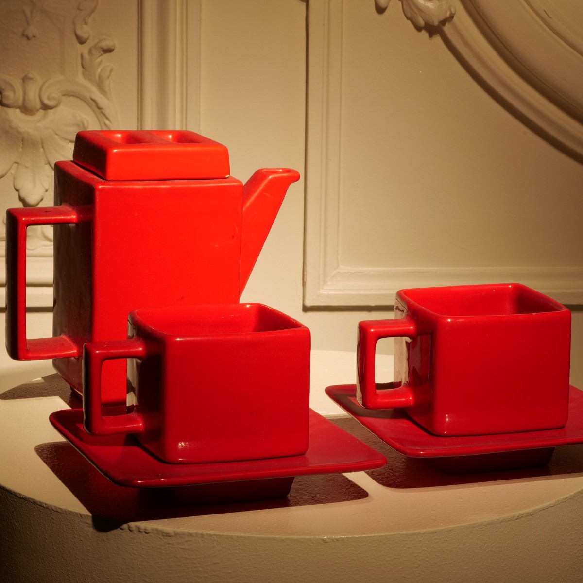 Tête à tête en céramique rouge de Montecatini