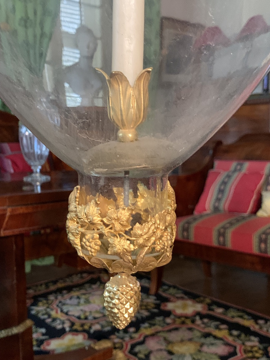 Pair Of Lanterns With Vine Leaves, Bronze And Crystal-photo-3