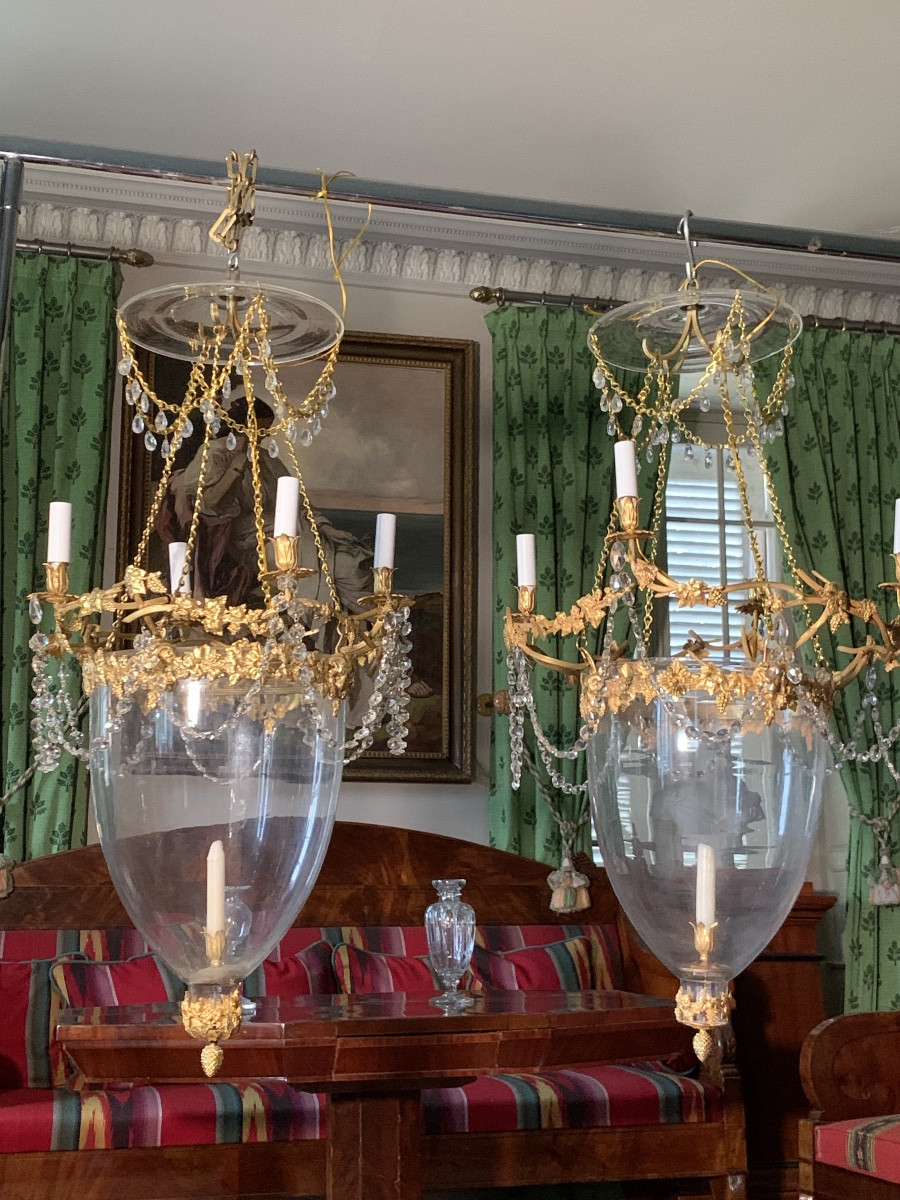 Pair Of Lanterns With Vine Leaves, Bronze And Crystal-photo-4