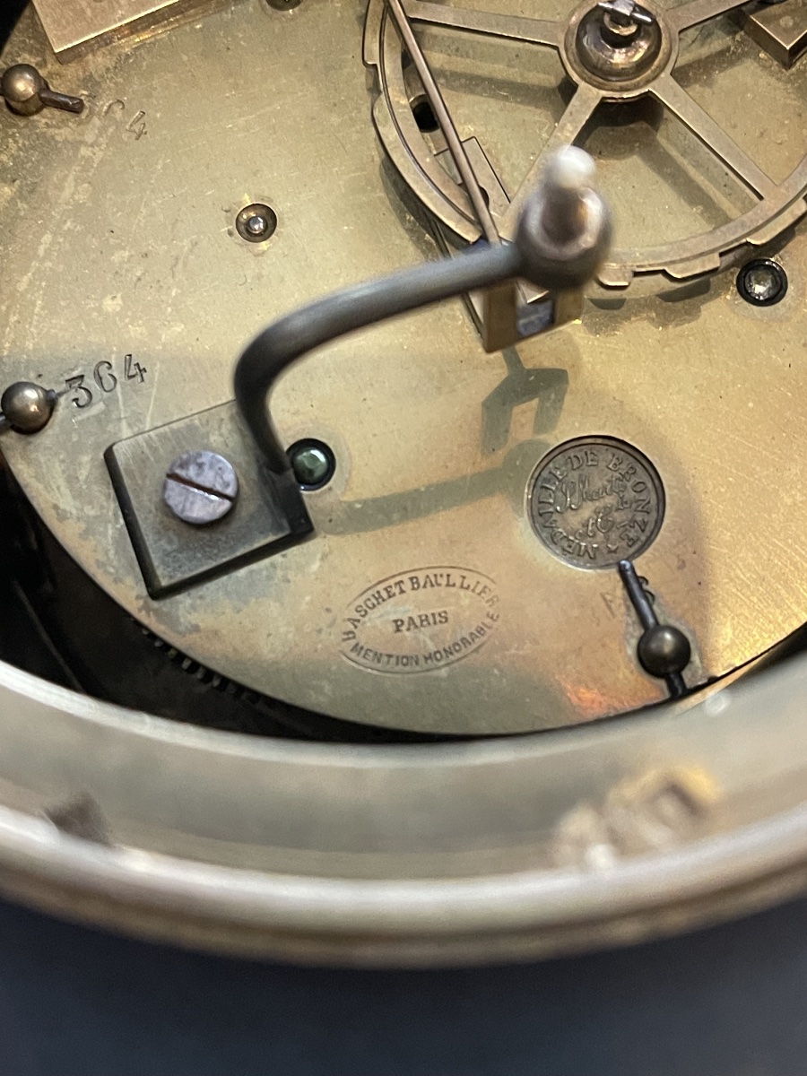 Gilded Bronze And Patina Clock, Signed Baschet-baullier, Restoration Period -photo-1