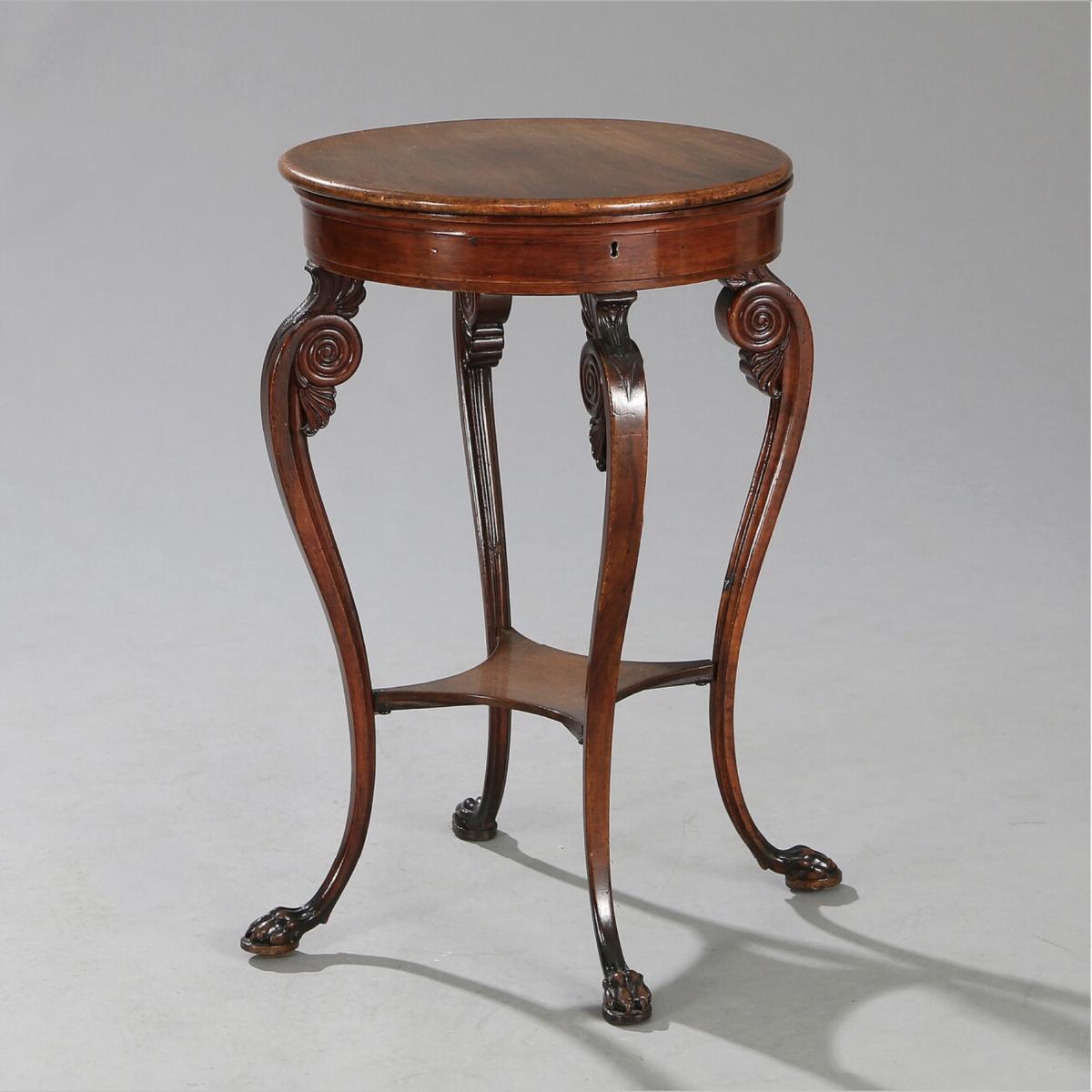 Pedestal Table Jorgen Roed (danish)