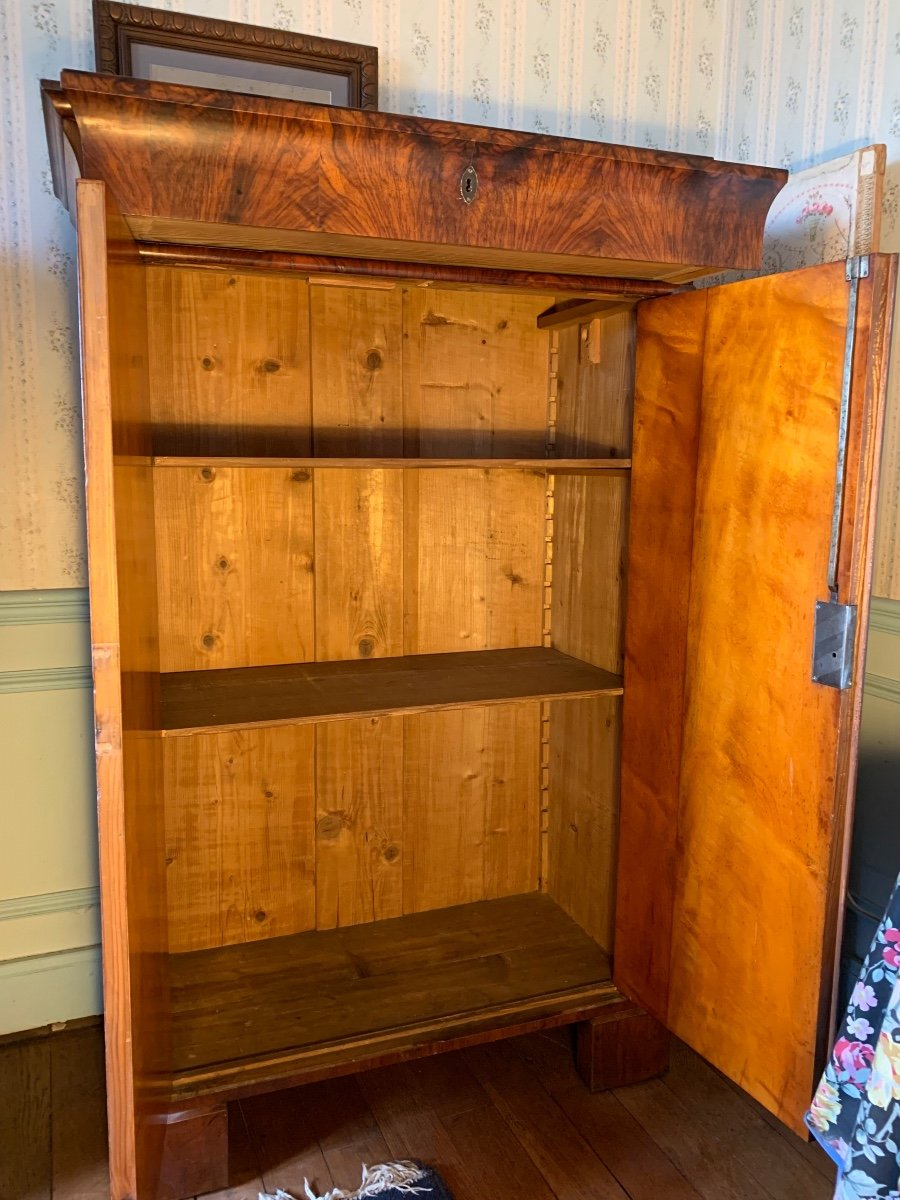 Pair Of Early Bidermeier  Cabinets  Light Walnut Veneer , Circa 1820 -photo-2