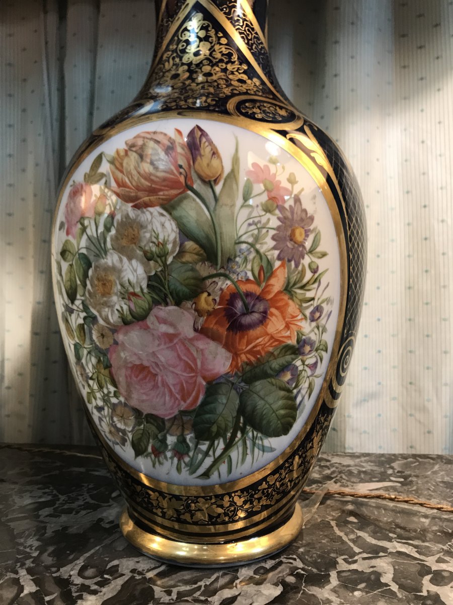 Pair Of Large Vases Porcelain Of Bayeux Decor Flowers-photo-2