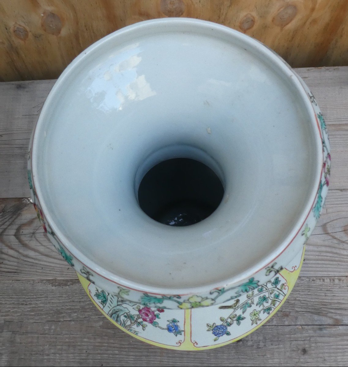 Ancient China Vase-photo-8