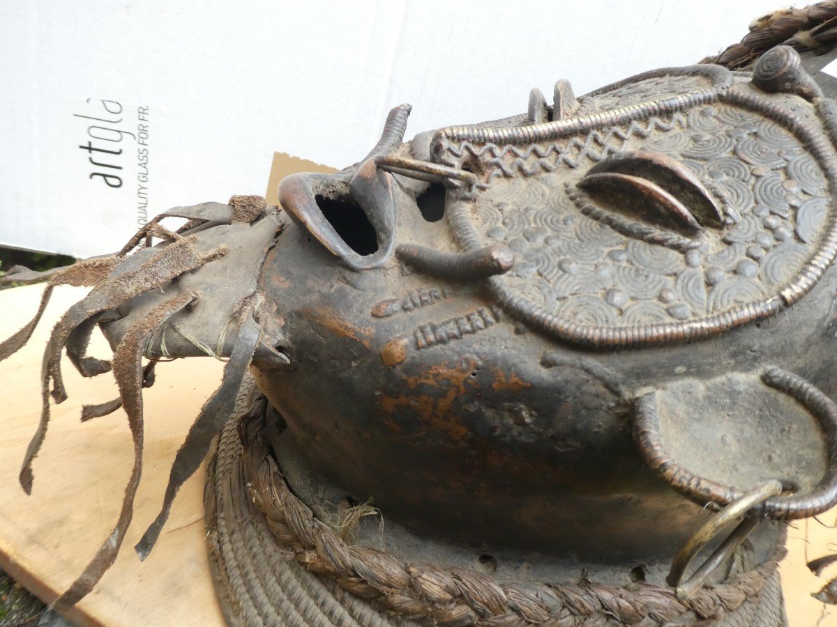 Bamoun Bronze Mask From Cameroon-photo-8