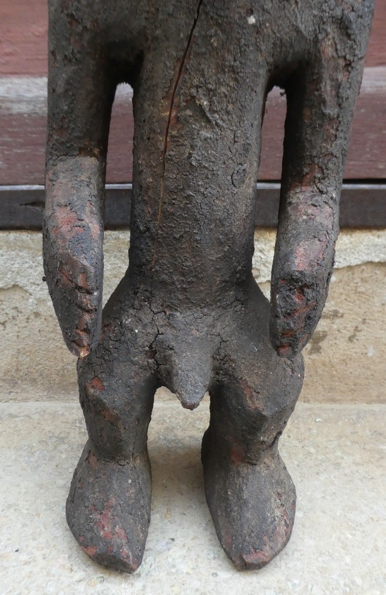 Kaka Statue From Cameroon-photo-3