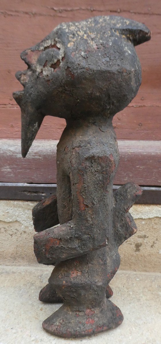 Kaka Statue From Cameroon-photo-4