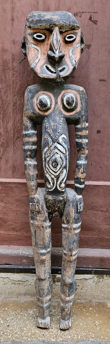 Statue Iatmul Sepik Oceania