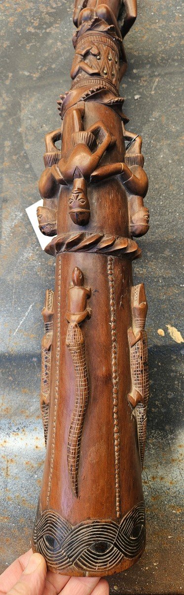 Angolan Chowké Wooden Oliphant-photo-1