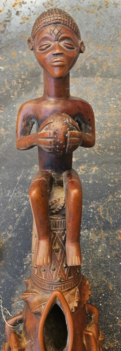 Angolan Chowké Wooden Oliphant-photo-8