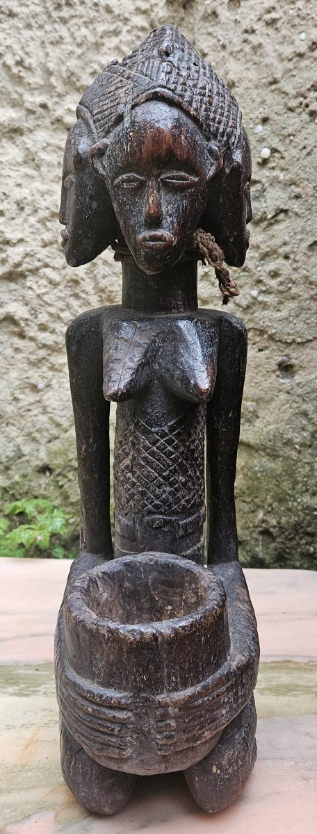 Porteuse De Coupe Mboko Luba - Shankadi Du Zaïre-photo-2