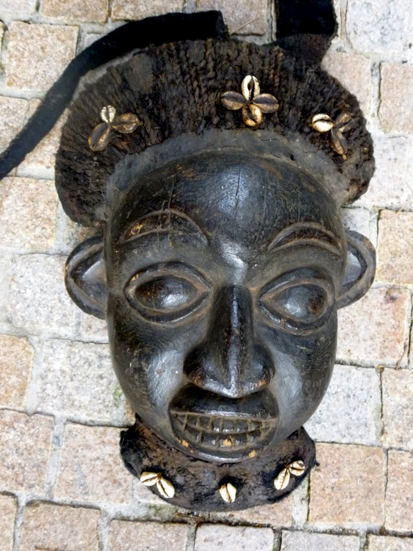 Authentic Cameroon Bamoun Mask