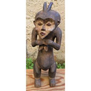 Statue Mambila Du Cameroun