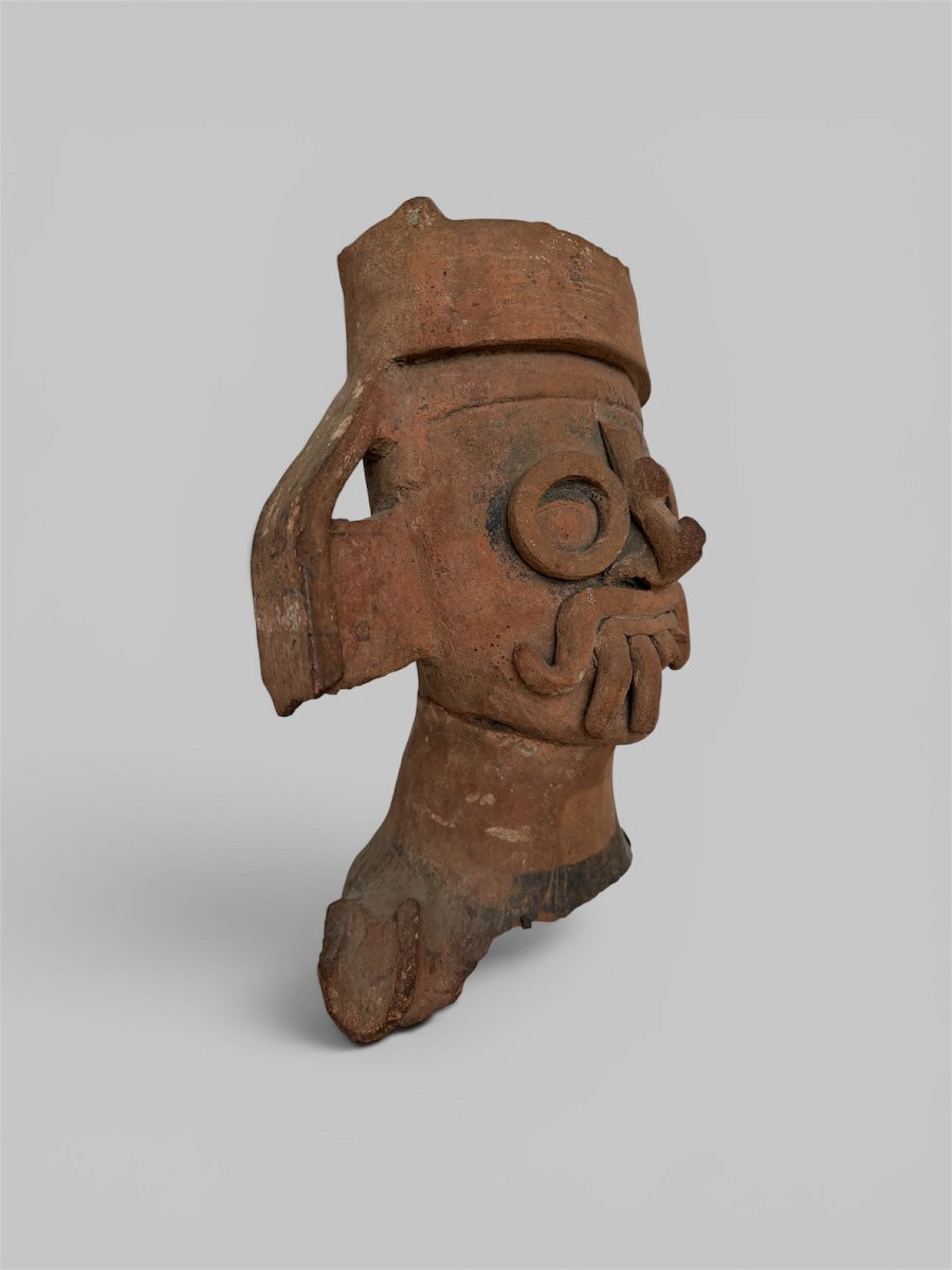 Tête précolombienne représentant le dieu Tlaloc-photo-3