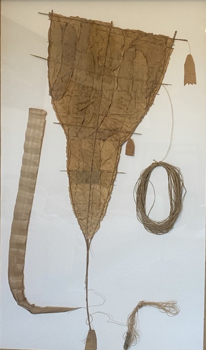Rare cerf-volant de pêche – Région Massim, Papouasie-Nouvelle-Guinée-photo-1