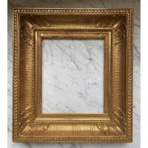 Empire-style Channel Frame 3f