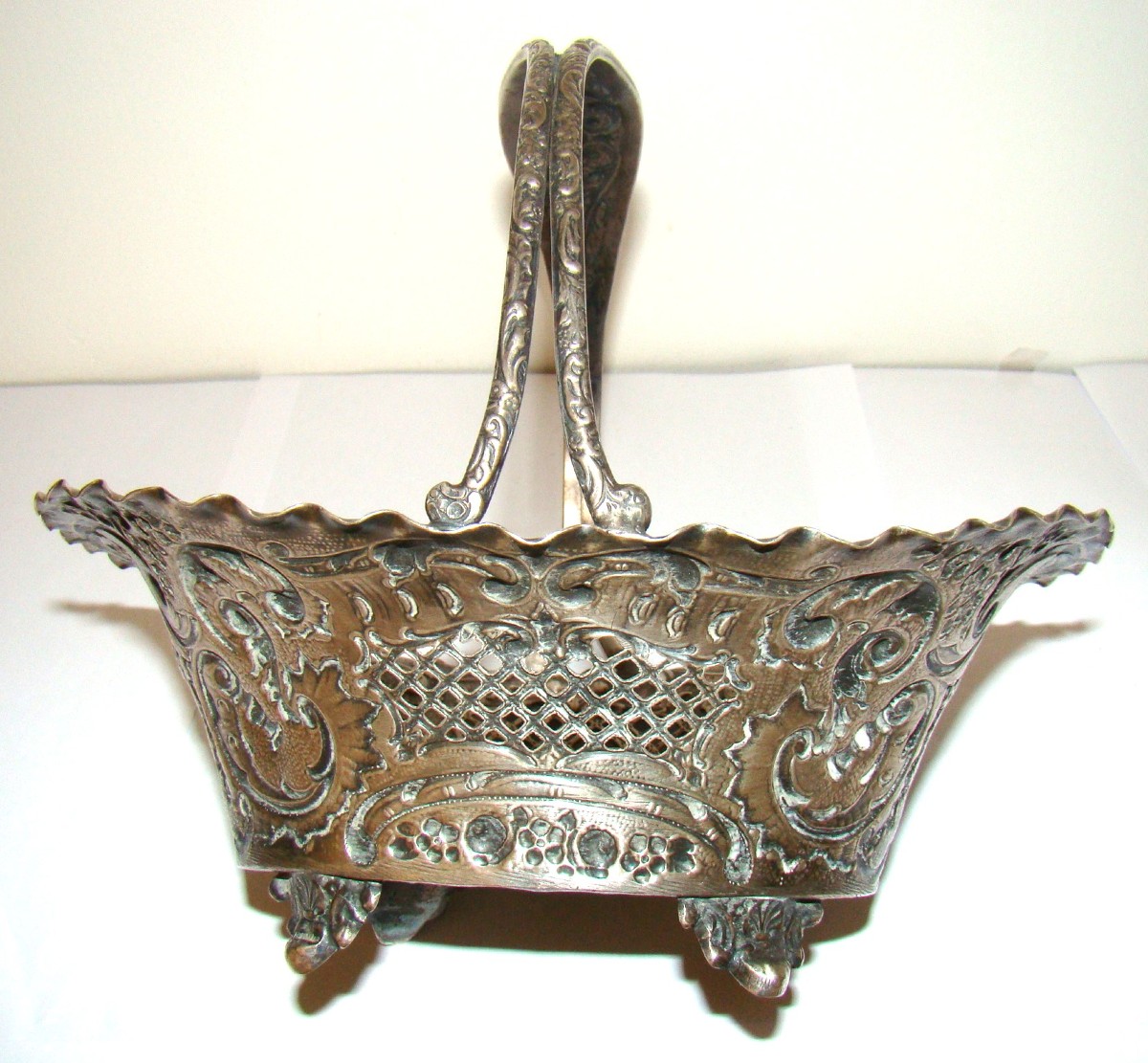  Panier en argent massif, à décor ajouré, style Louis XV
