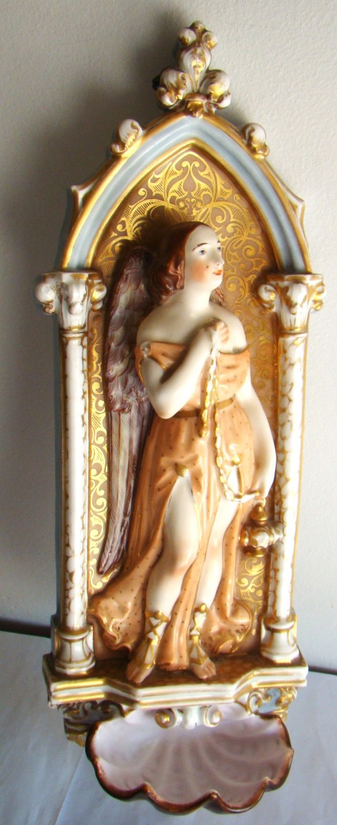 Holy Water Font, In Polychrome Porcelain, Late 19th Century, To Be Identified