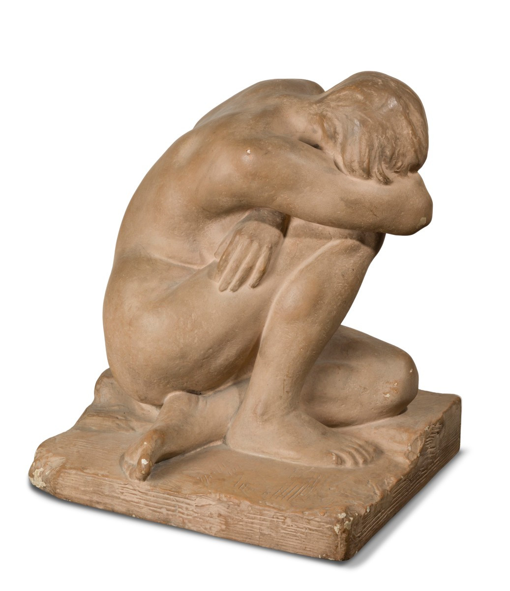 "Femme éplorée",  Constantin Dimitriadis, sculpture XXe en plâtre patiné terre cuite