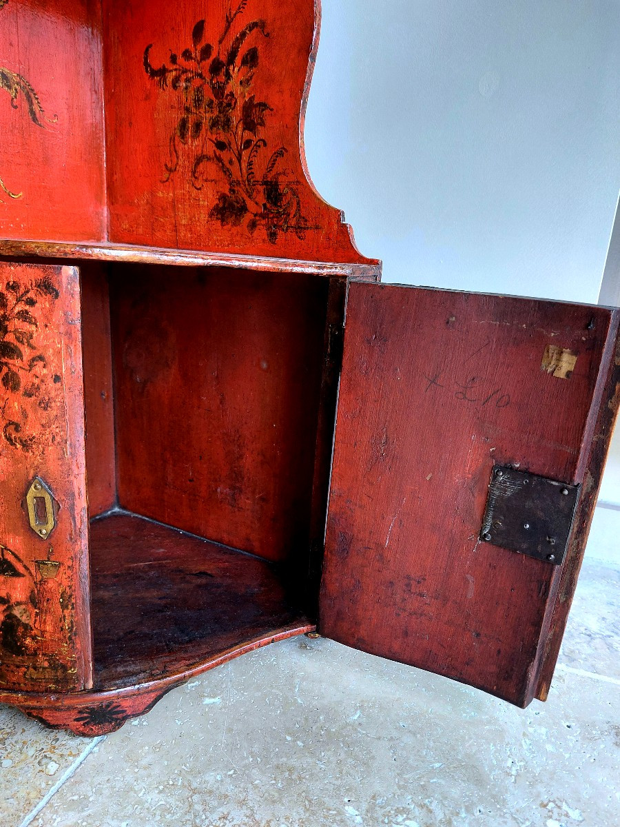 Etagère d'angle peinte.-photo-3