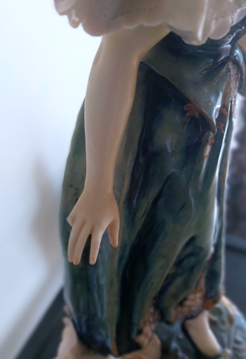 Young Woman In Art Nouveau Glazed Ceramic.-photo-4