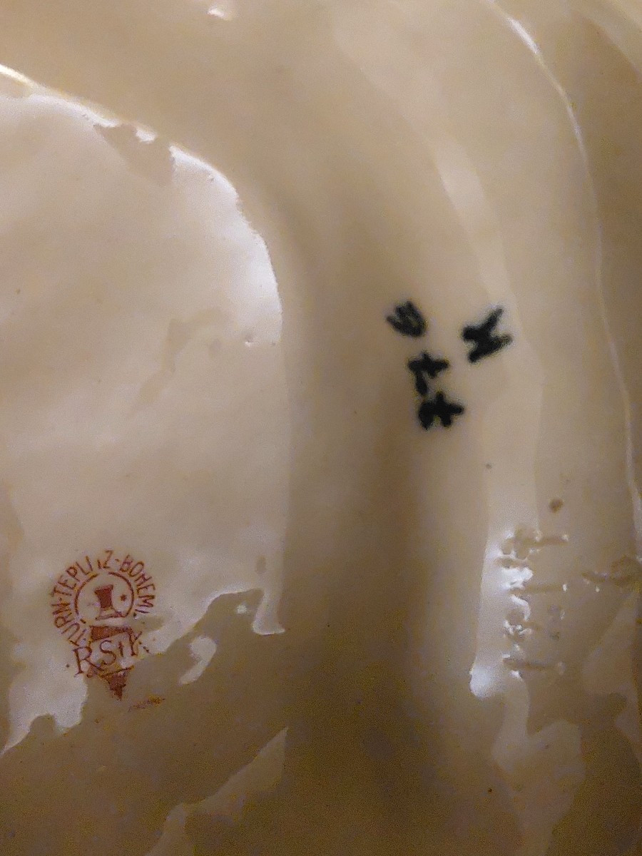 Young Woman In Art Nouveau Glazed Ceramic.-photo-1