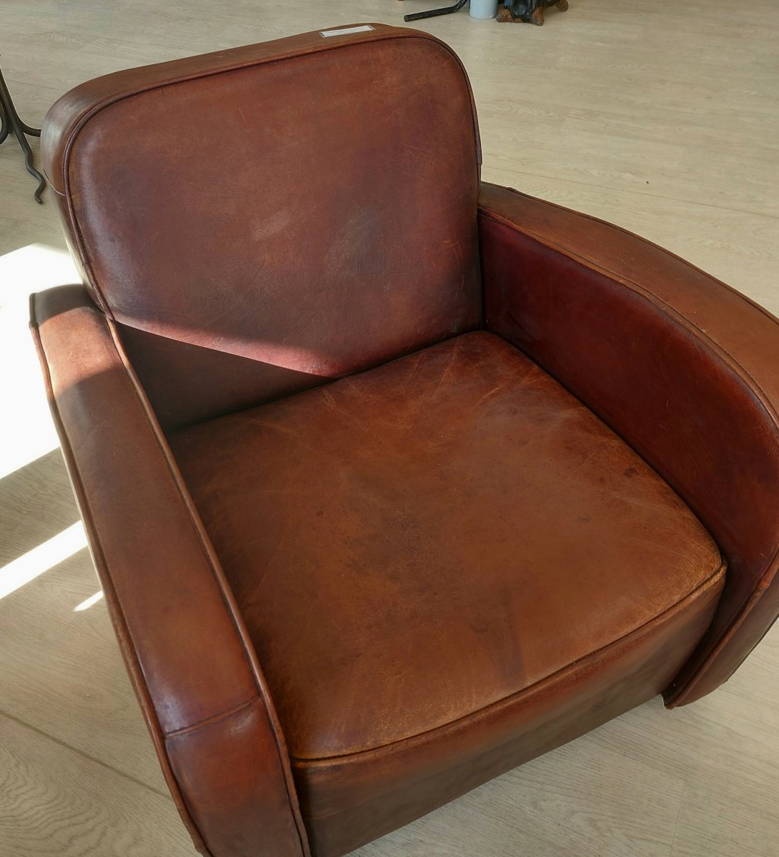 2 Vintage Club Chairs.-photo-2