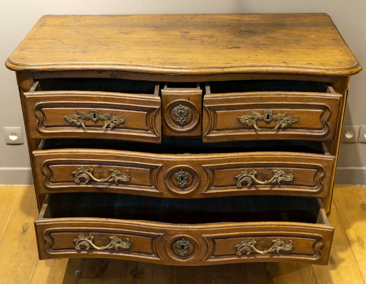 An 18th Century Oak Lxv Chest Of Drawers -photo-2