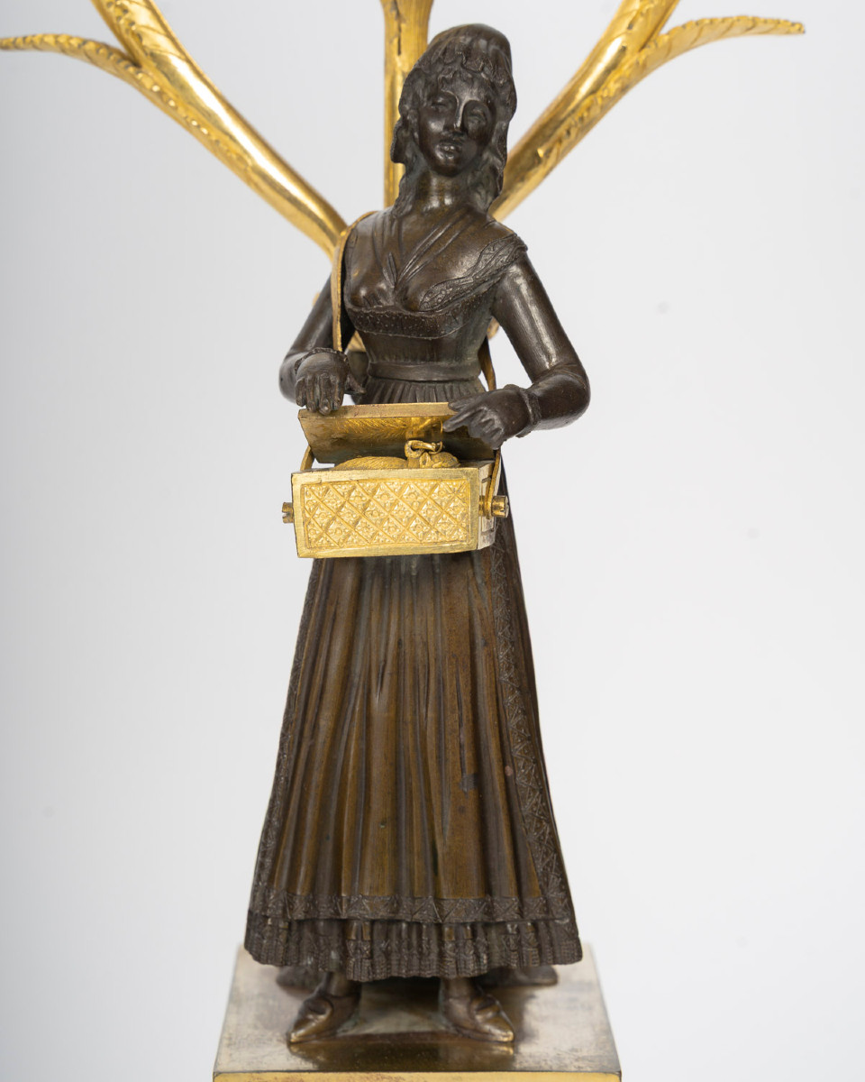 une paire de candelabres d'epoque empire aux musiciennes -photo-4